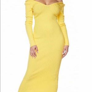 Off shoulder ribbed maxi yellow dress